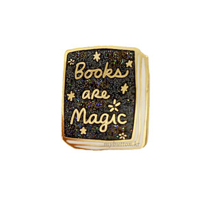 [BK][Pin]Book pins_Books are Magic(Black Pearl).북뱃지